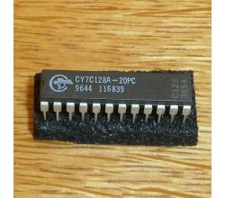CY 7 C 128 A-20 PC ( 2k x 8 CMOS SRAM )